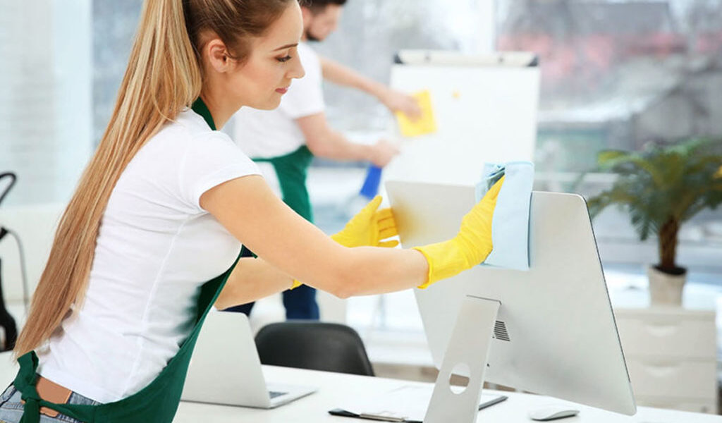 Start Using Green Cleaning Products